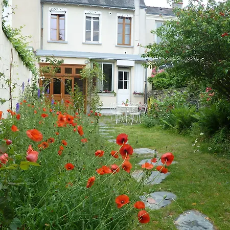 Le Petit Quernon فندق مبيت وإفطار 3*